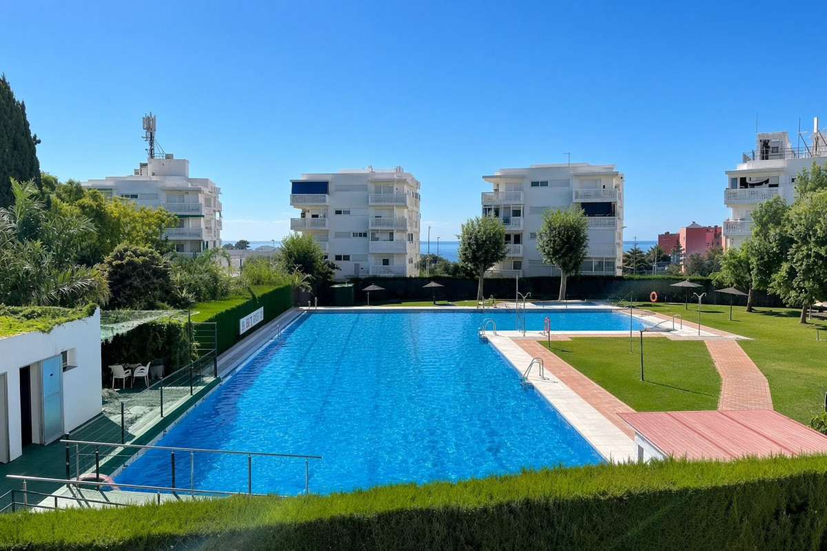 Appartement te koop in Estepona | 3 slaapkamers H5506963