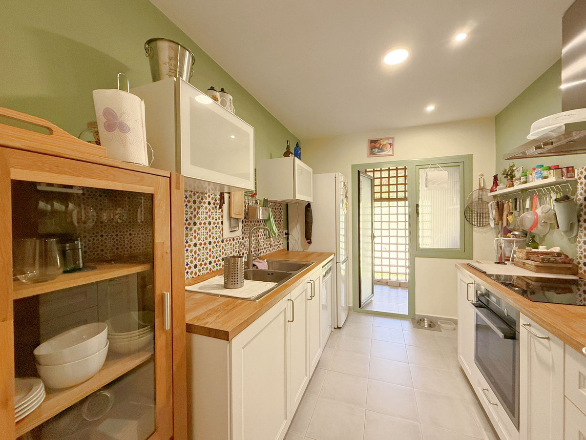 Penthouse te koop in Estepona | 2 slaapkamers H5507089