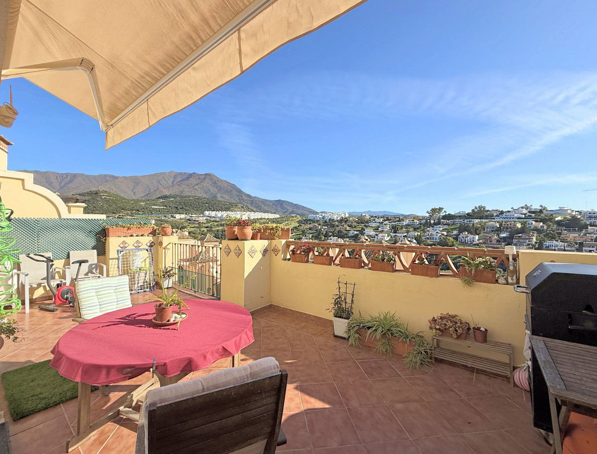 Penthouse te koop in Estepona | 2 slaapkamers H5507089