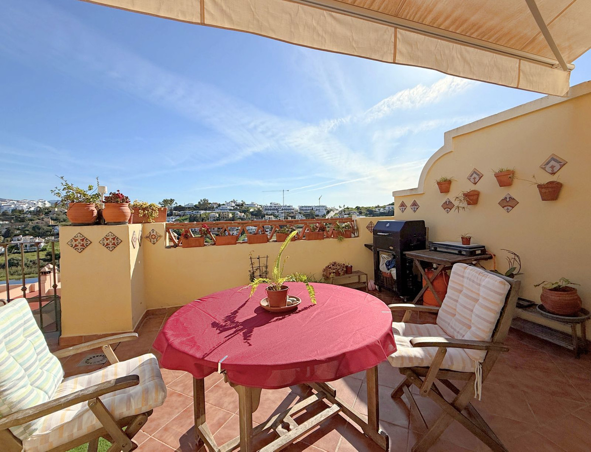Penthouse te koop in Estepona | 2 slaapkamers H5507089