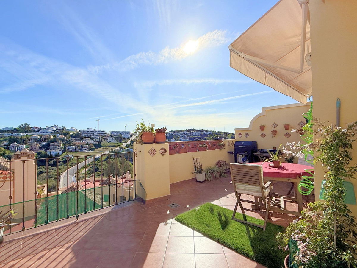 Penthouse te koop in Estepona | 2 slaapkamers H5507089