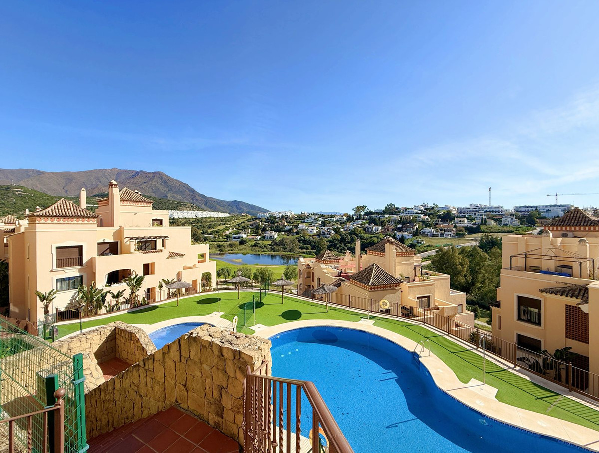 Penthouse te koop in Estepona | 2 slaapkamers H5507089