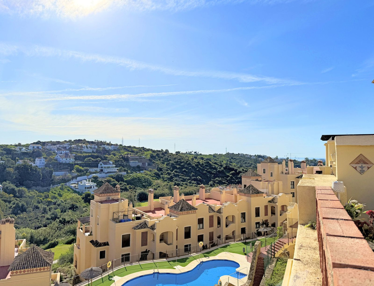 Penthouse te koop in Estepona | 2 slaapkamers H5507089