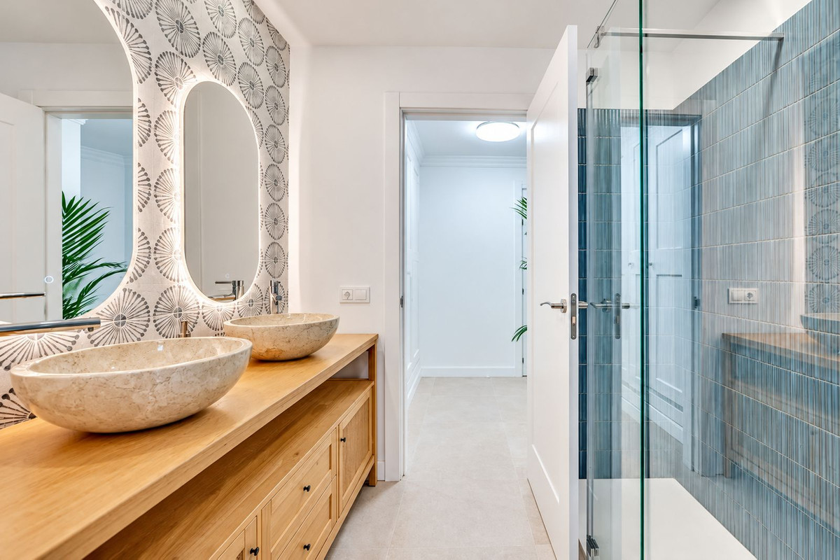 Appartement te koop in Estepona | 2 slaapkamers H5507116