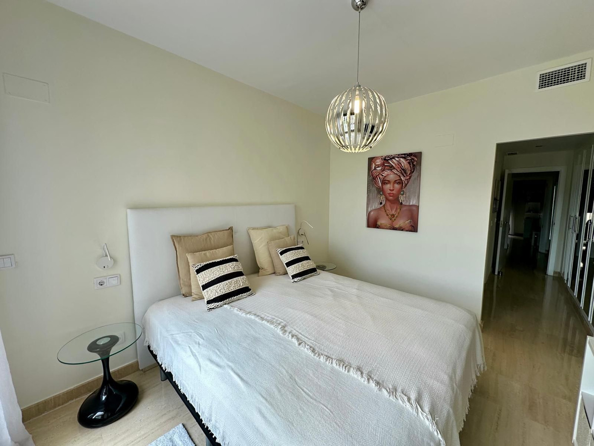 Penthouse te koop in Estepona | 2 slaapkamers H5507314