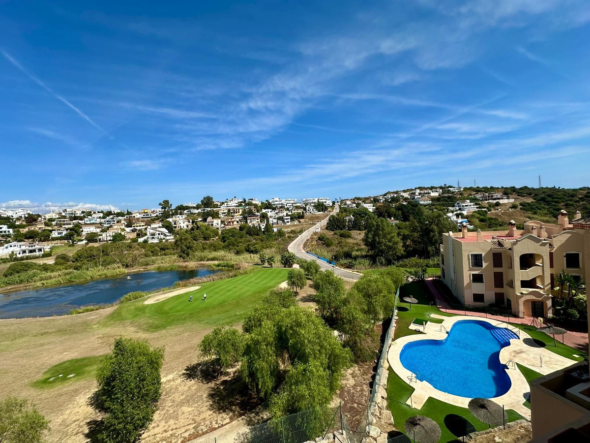 Penthouse te koop in Estepona | 2 slaapkamers H5507314