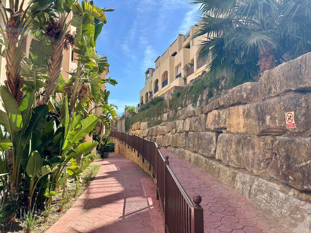 Penthouse te koop in Estepona | 2 slaapkamers H5507314