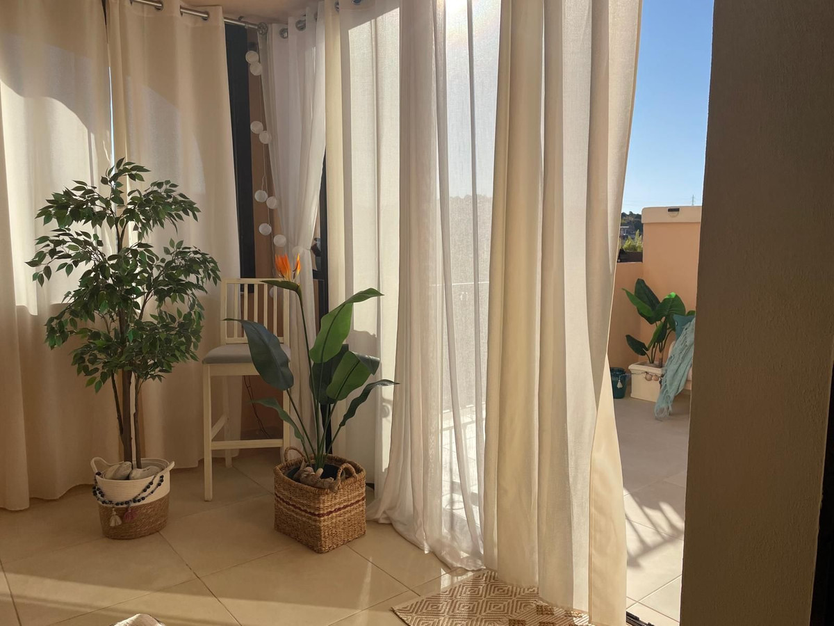 Penthouse te koop in Estepona | 2 slaapkamers H5507314