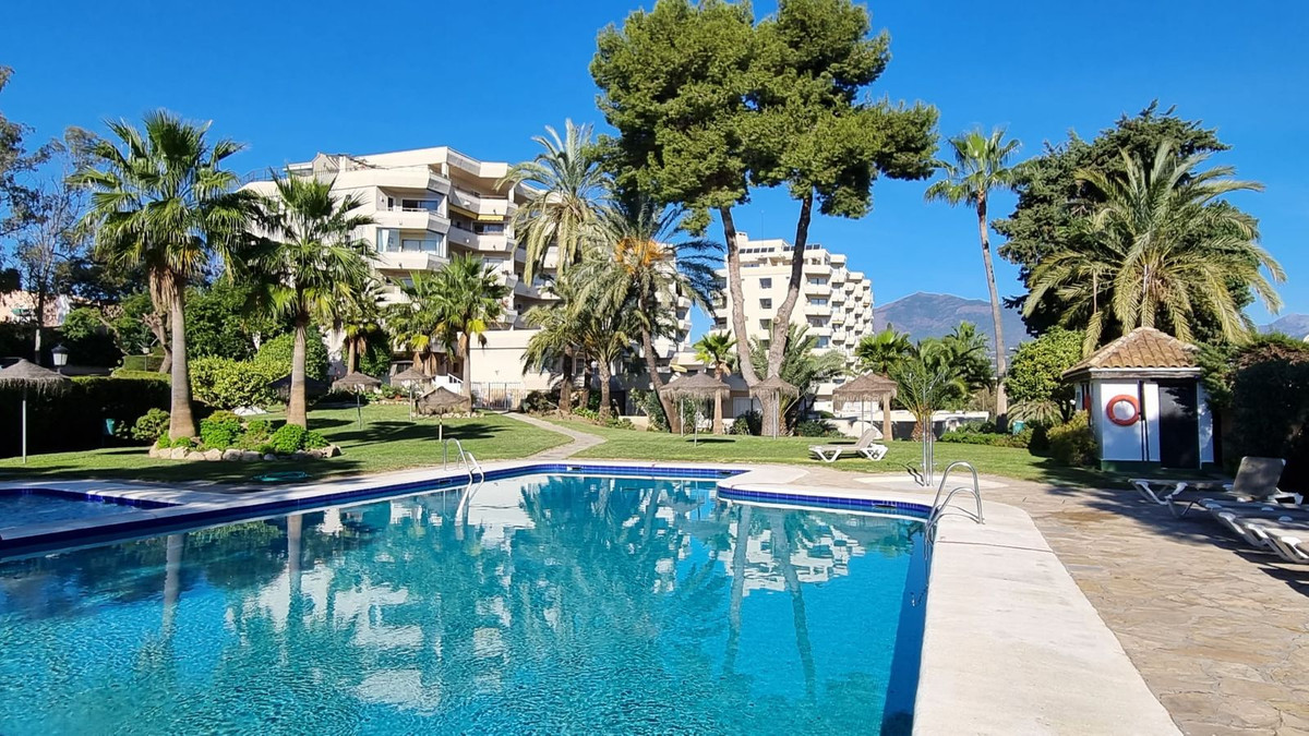 Appartement te koop in Estepona | 1 slaapkamers H5507899