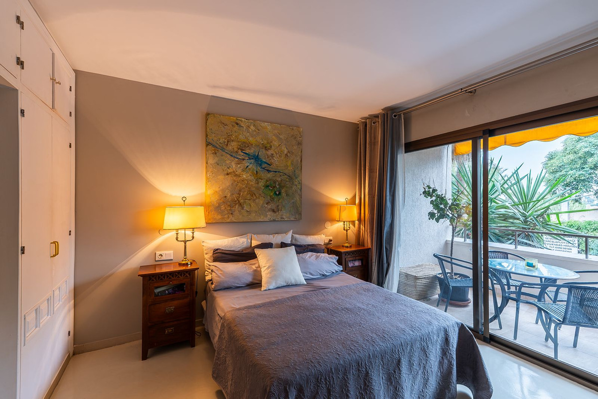Appartement te koop in Estepona | 1 slaapkamers H5507899