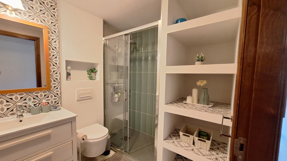 Appartement te koop in Estepona | 2 slaapkamers H5508772