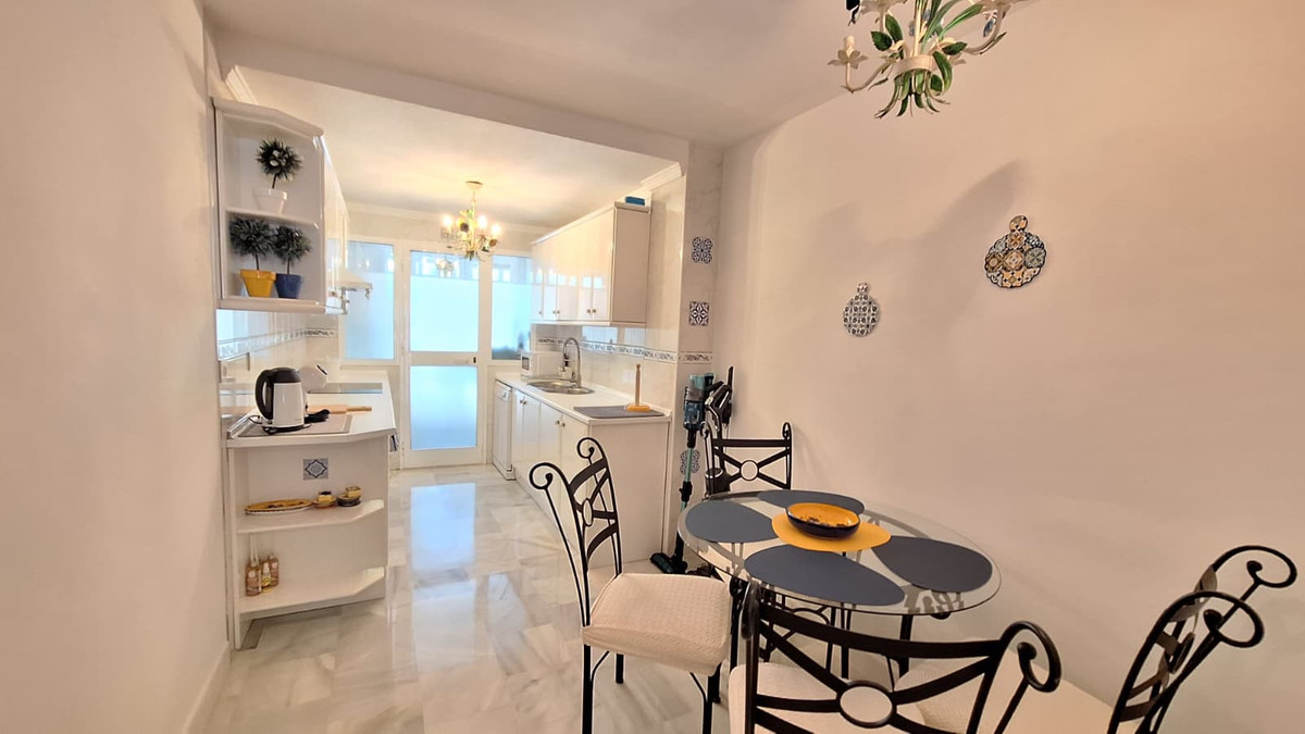 Appartement te koop in Estepona | 2 slaapkamers H5508772