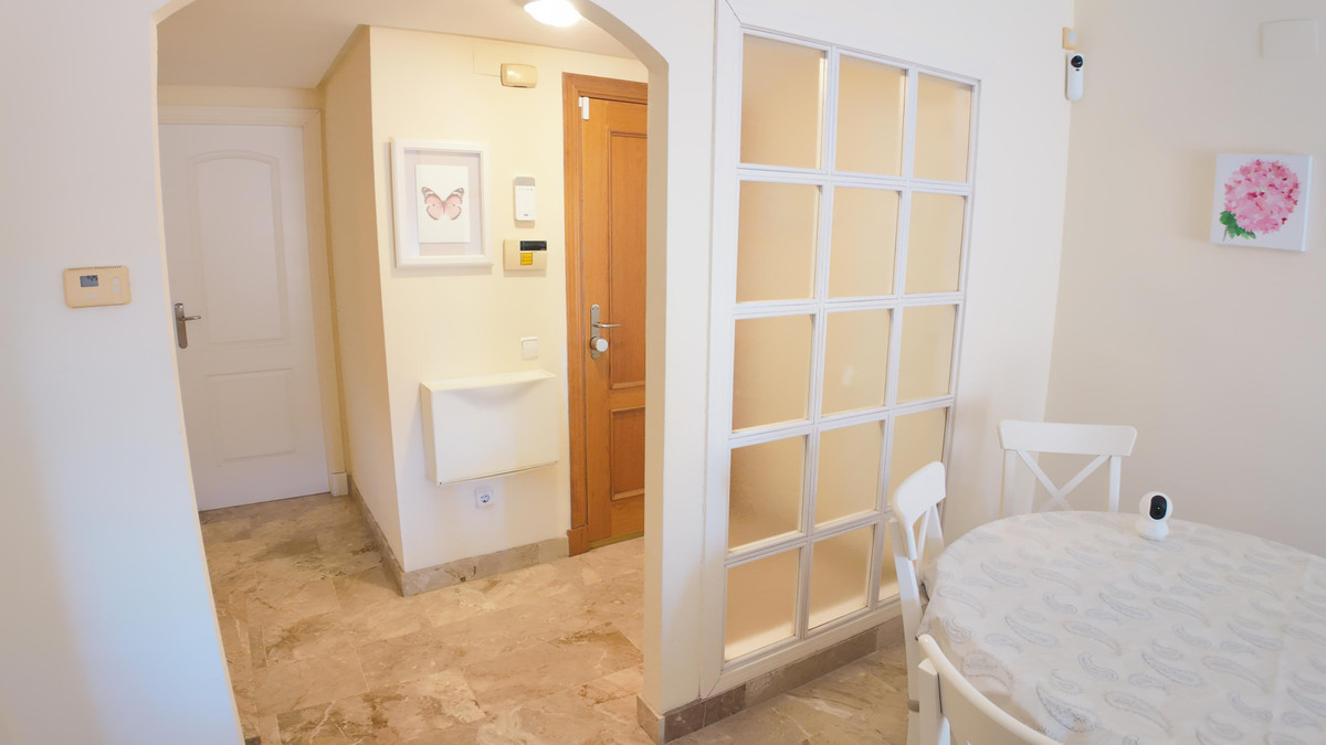 Appartement te koop in Estepona | 2 slaapkamers H5508946