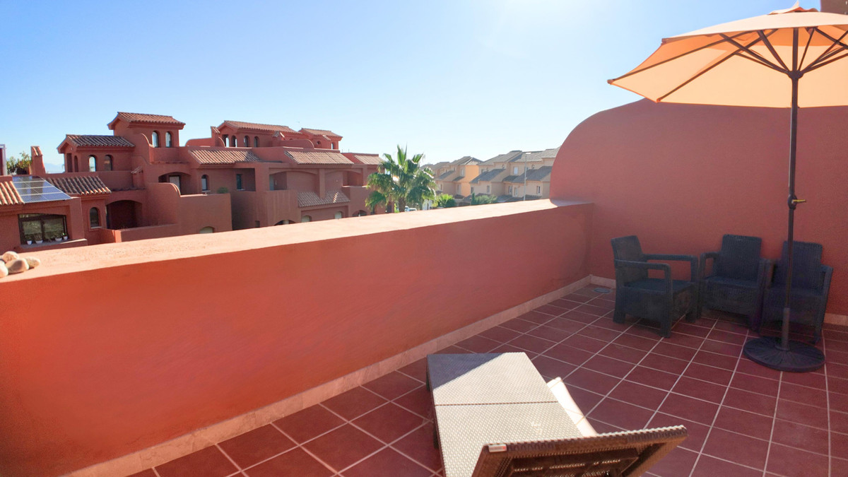 Appartement te koop in Estepona | 2 slaapkamers H5508946