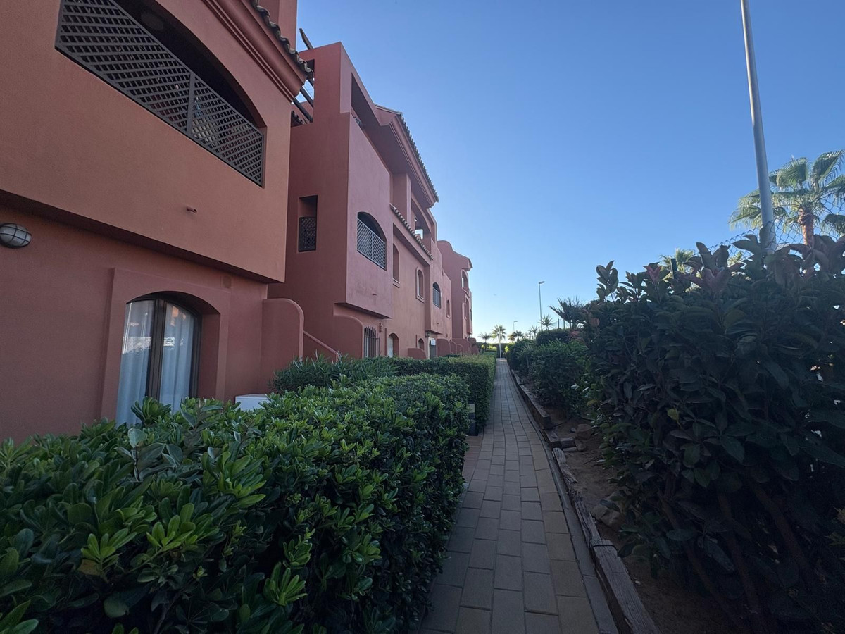 Appartement te koop in Estepona | 2 slaapkamers H5508946