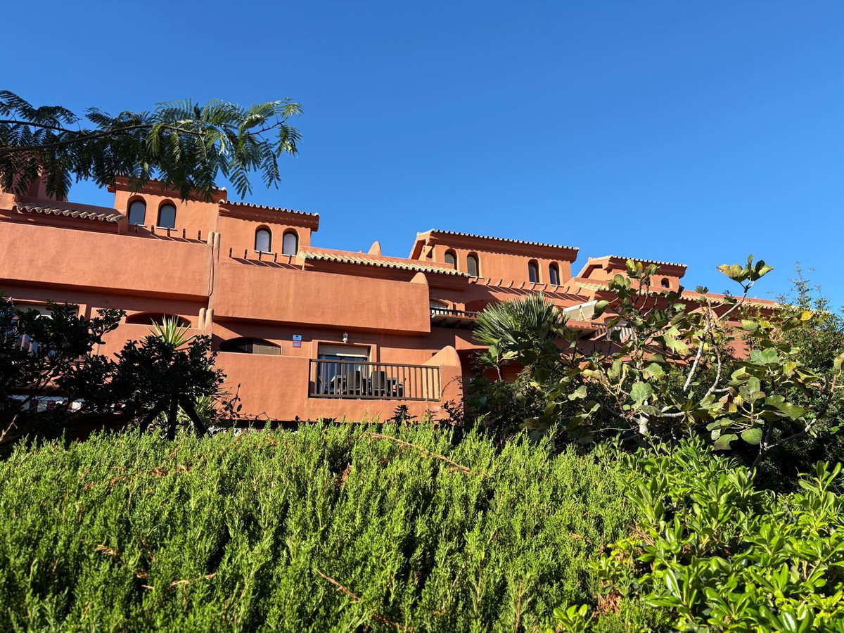 Appartement te koop in Estepona | 2 slaapkamers H5508946