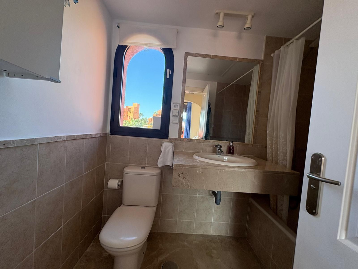 Appartement te koop in Estepona | 2 slaapkamers H5508946