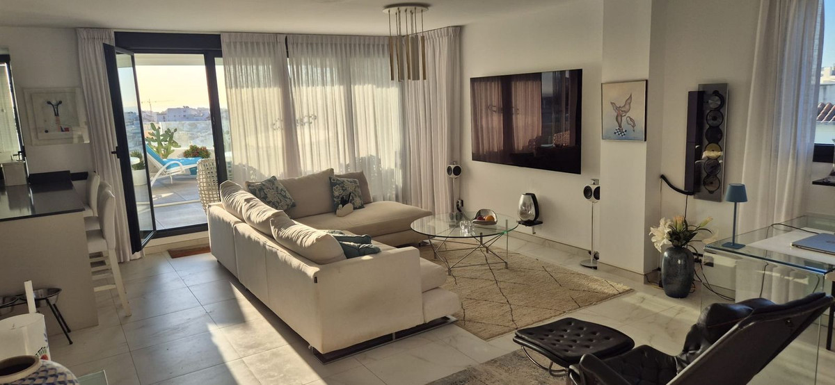 Penthouse te koop in Estepona | 3 slaapkamers H5510041