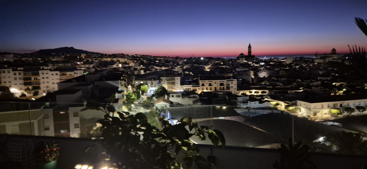 Penthouse te koop in Estepona | 3 slaapkamers H5510041