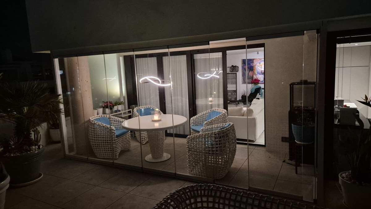 Penthouse te koop in Estepona | 3 slaapkamers H5510041