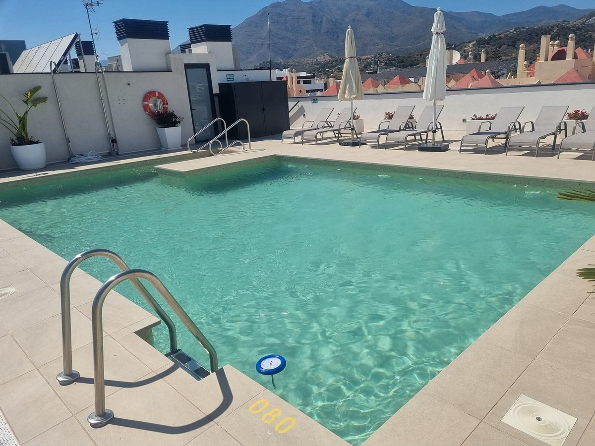 Penthouse te koop in Estepona | 3 slaapkamers H5510041