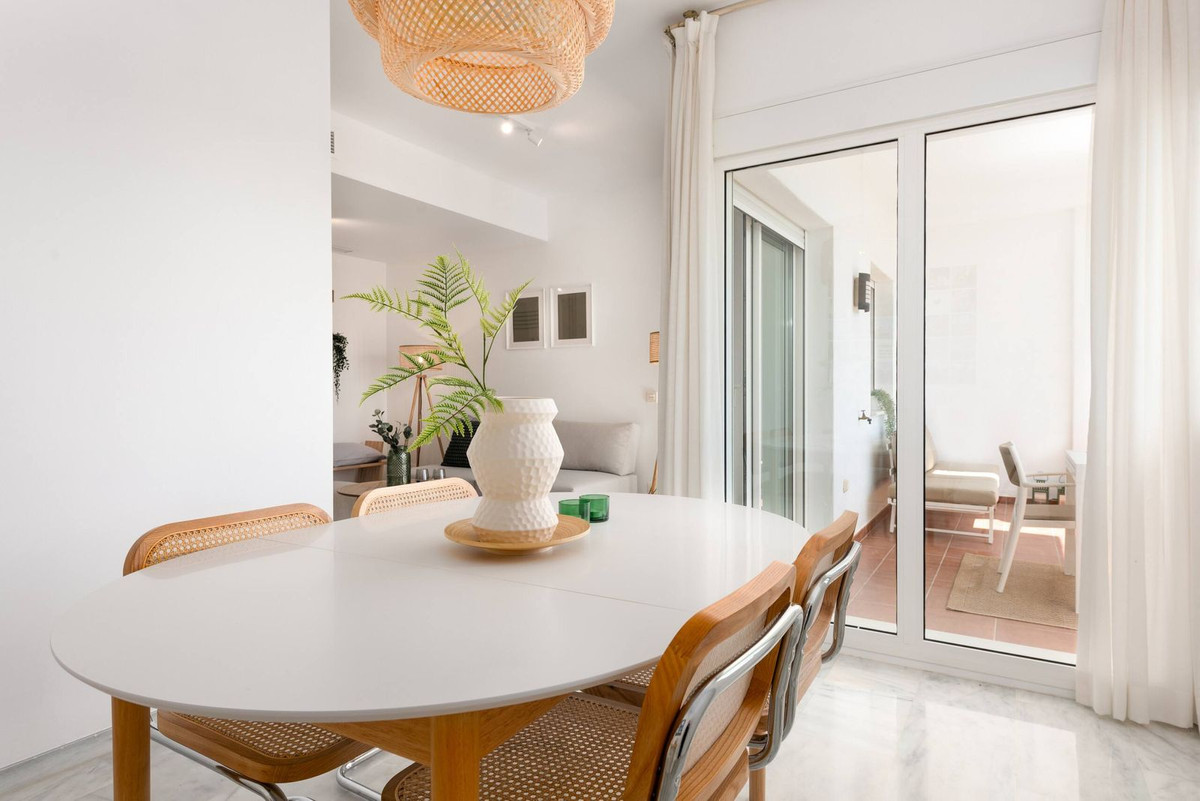 Appartement te koop in Estepona | 2 slaapkamers H5511202