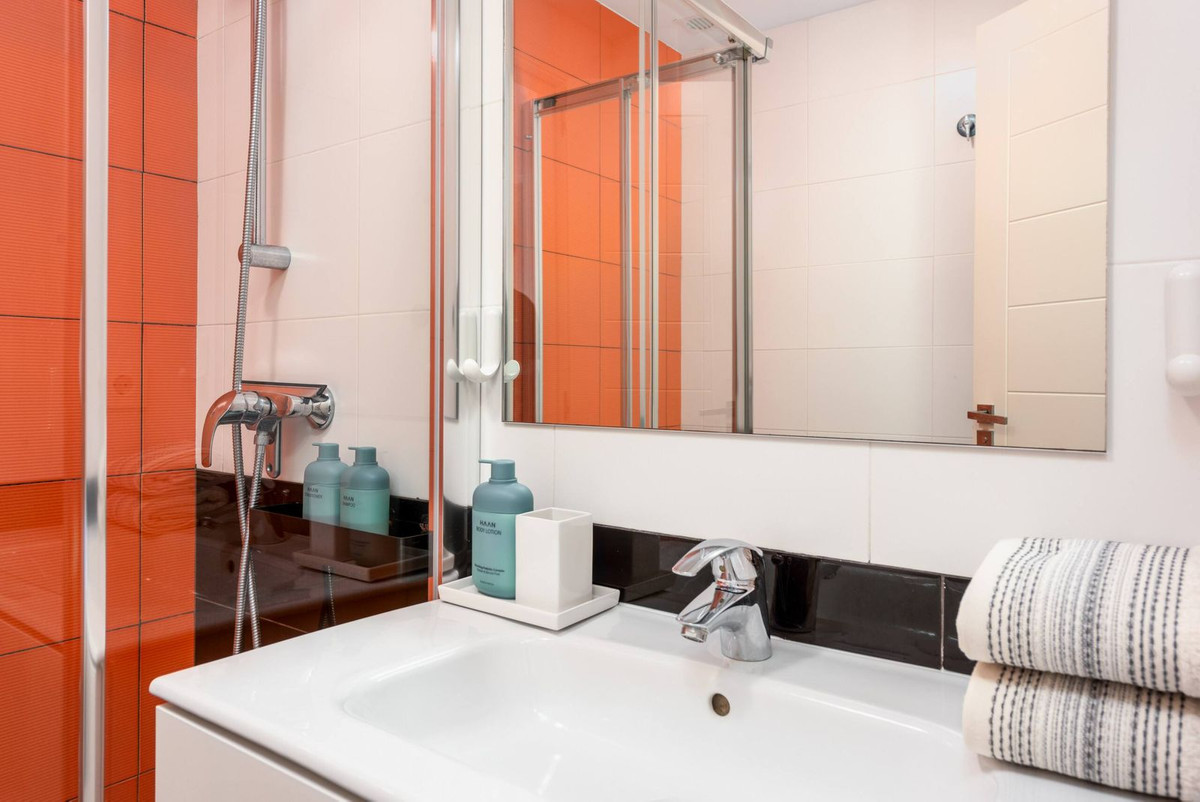 Appartement te koop in Estepona | 2 slaapkamers H5511202