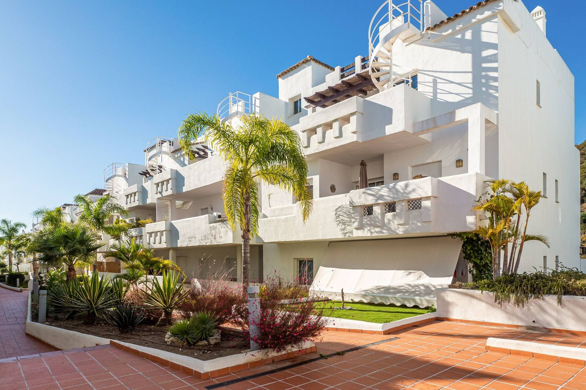 Appartement te koop in Estepona | 2 slaapkamers H5511202