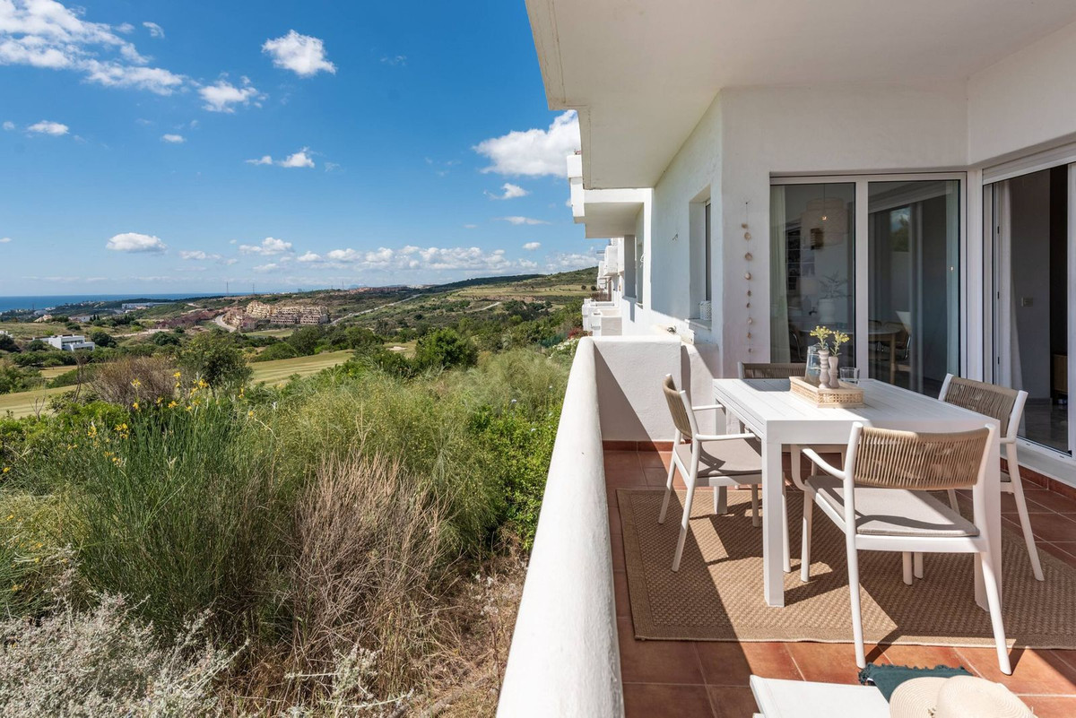 Appartement te koop in Estepona | 2 slaapkamers H5511202