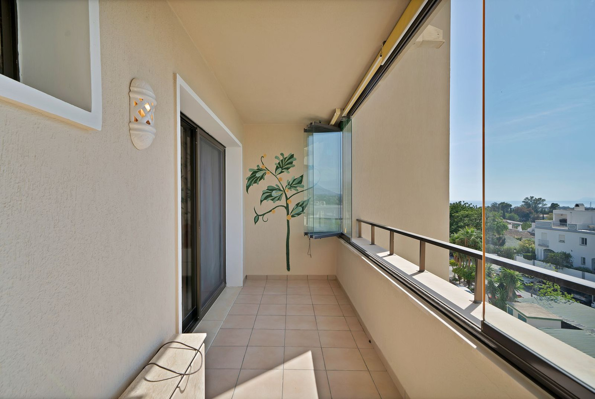 Appartement te koop in Estepona | 1 slaapkamers H5511382