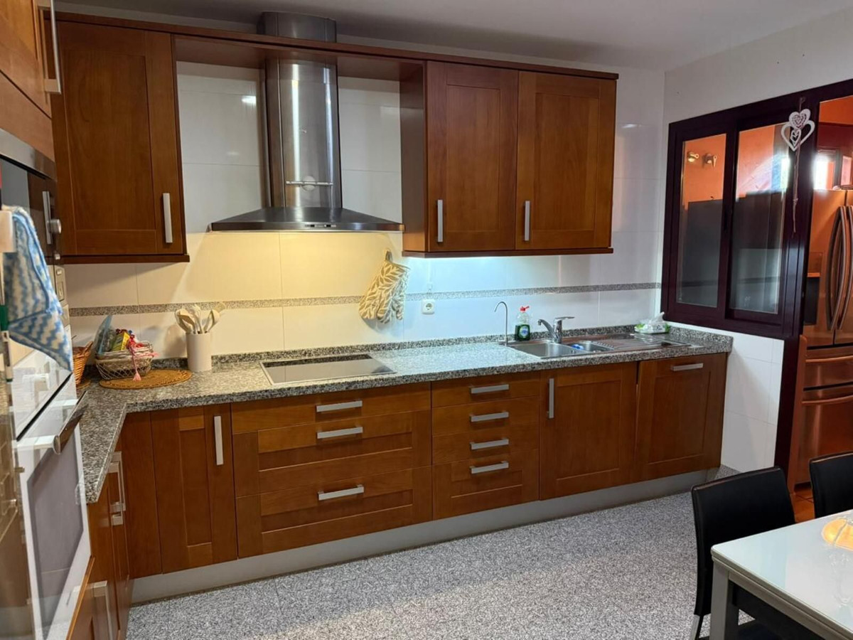 Appartement te koop in Estepona | 2 slaapkamers H5511568