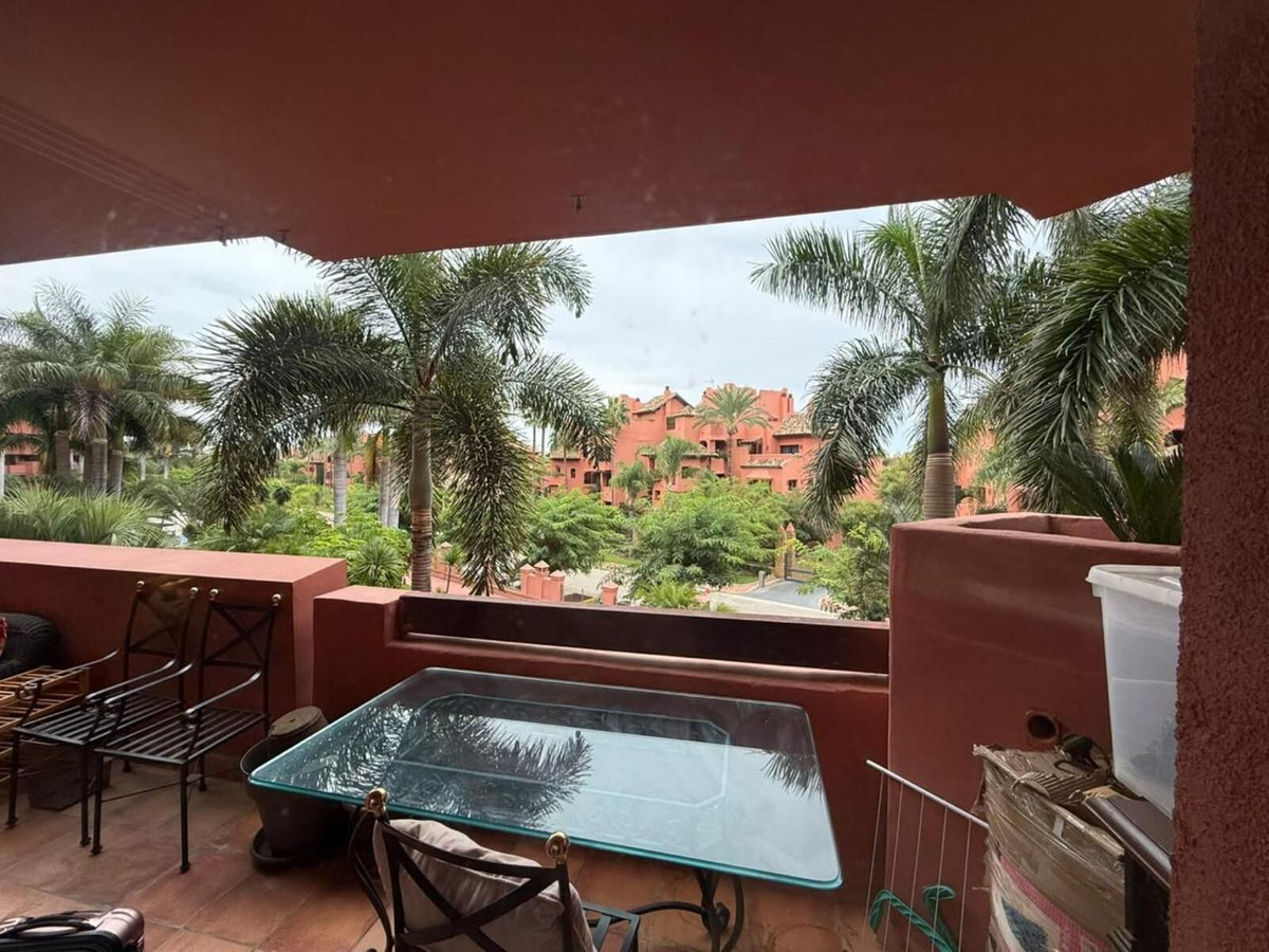 Appartement te koop in Estepona | 2 slaapkamers H5511568
