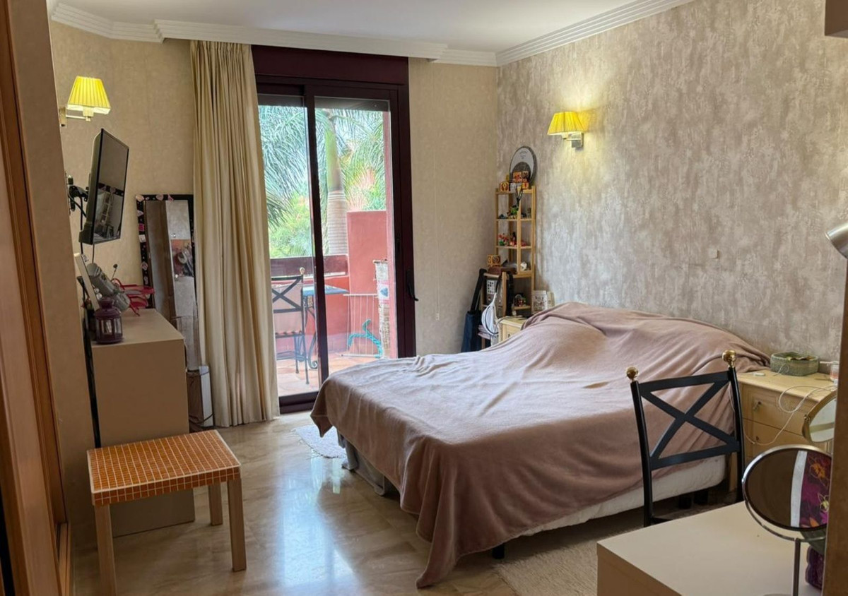 Appartement te koop in Estepona | 2 slaapkamers H5511568