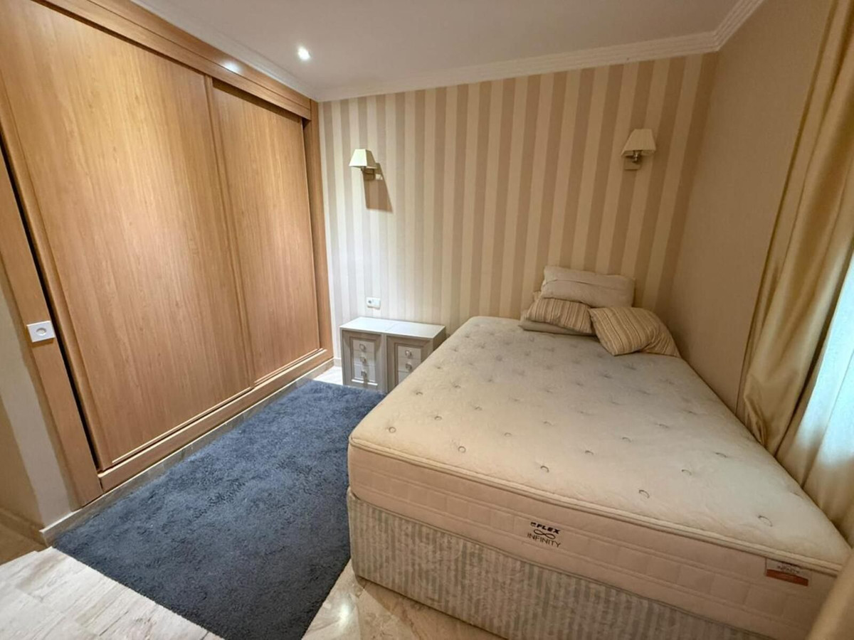 Appartement te koop in Estepona | 2 slaapkamers H5511568