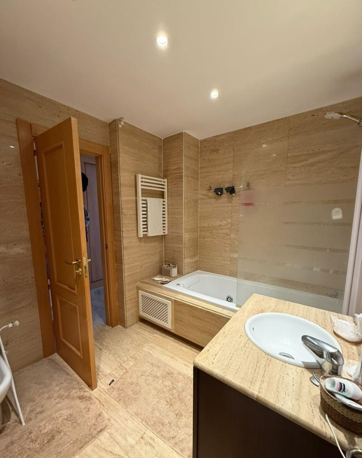 Appartement te koop in Estepona | 2 slaapkamers H5511568