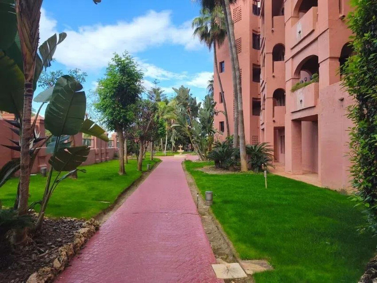 Appartement te koop in Estepona | 2 slaapkamers H5511568