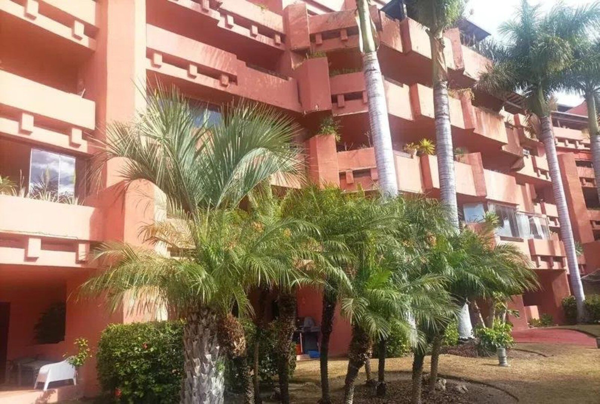 Appartement te koop in Estepona | 2 slaapkamers H5511568