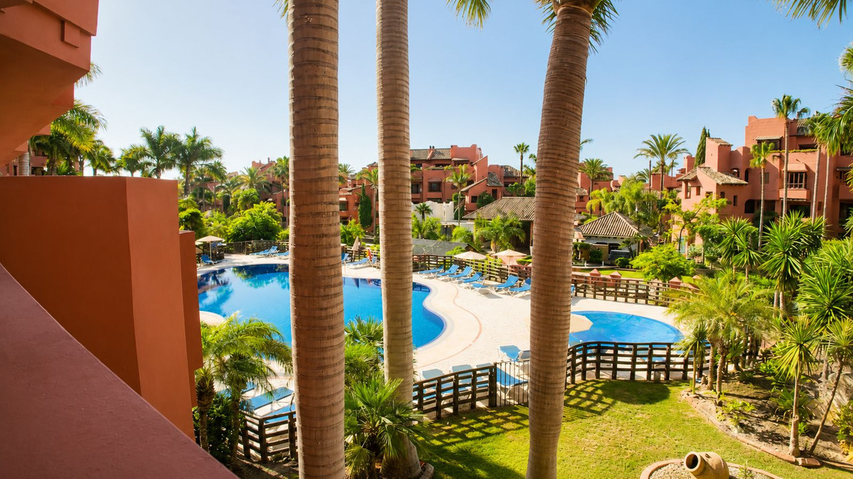 Appartement te koop in Estepona | 2 slaapkamers H5511568