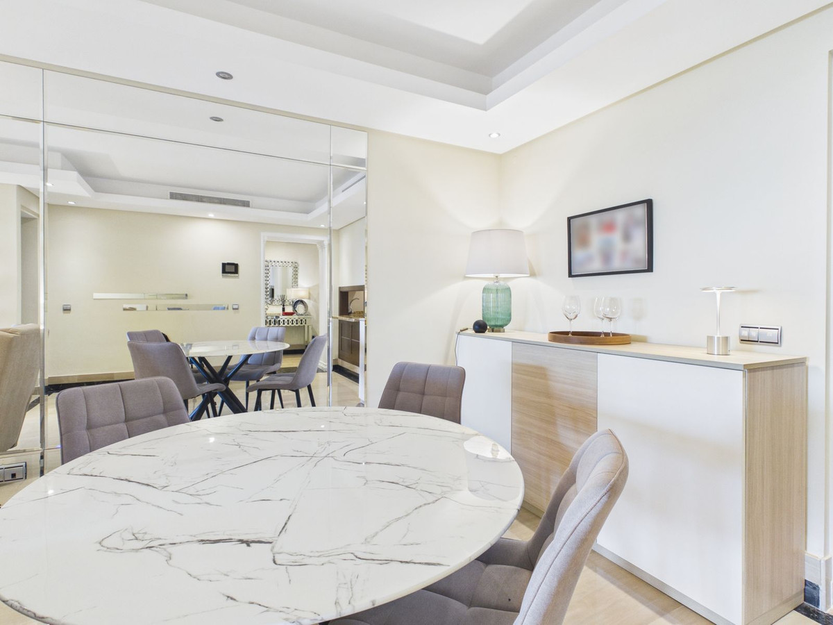 Appartement te koop in Estepona | 2 slaapkamers H5511592