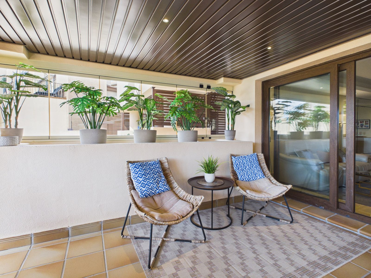 Appartement te koop in Estepona | 2 slaapkamers H5511592