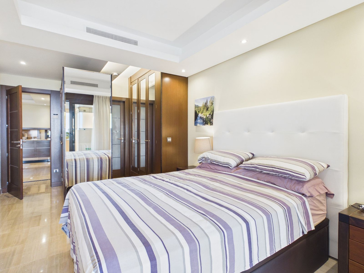 Appartement te koop in Estepona | 2 slaapkamers H5511592