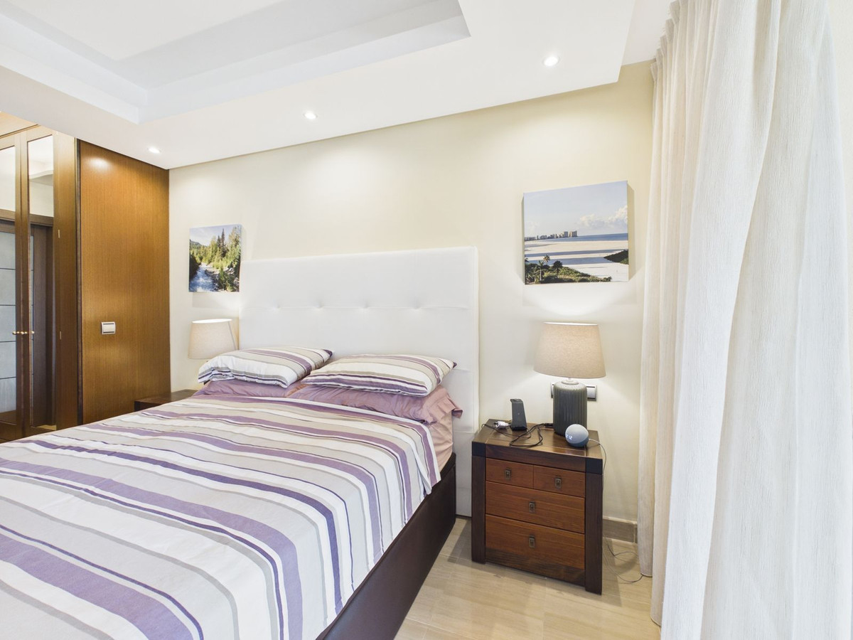Appartement te koop in Estepona | 2 slaapkamers H5511592