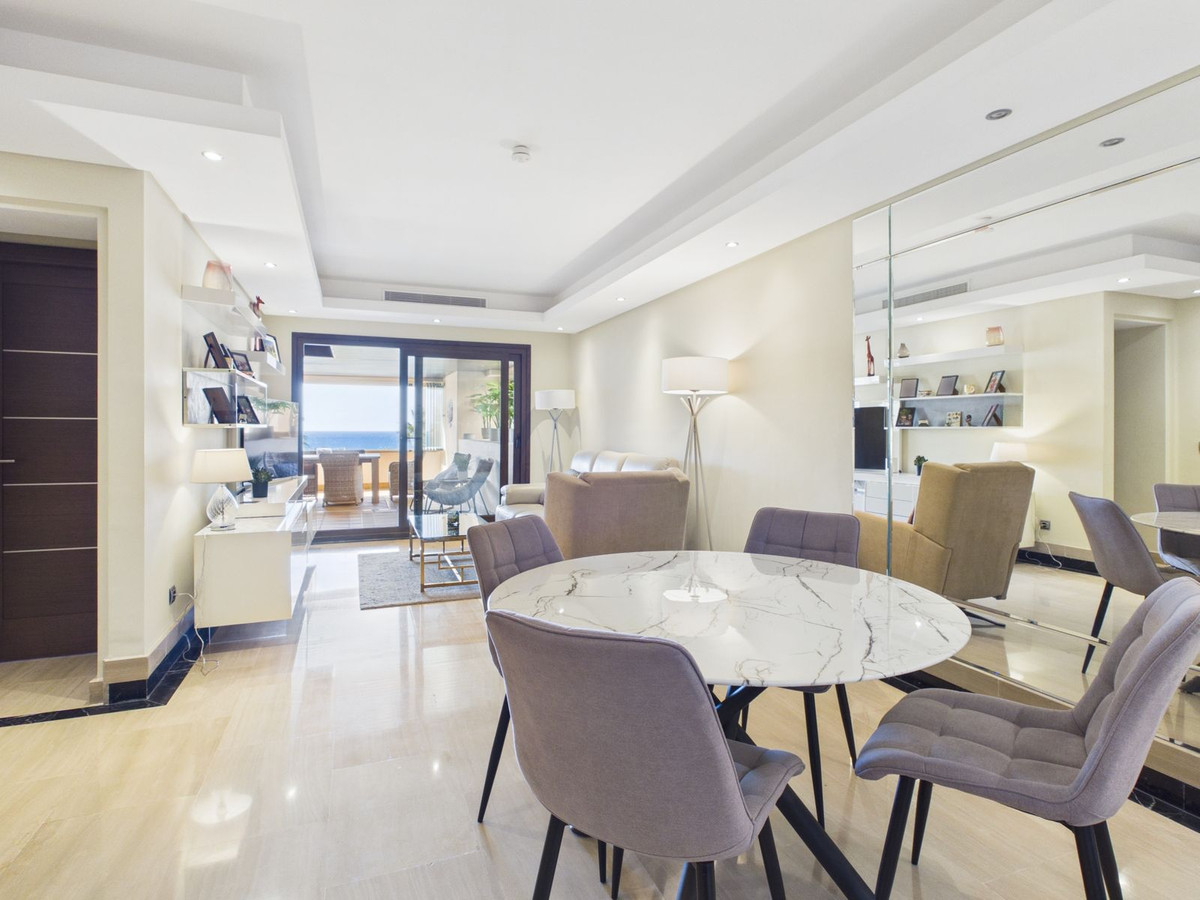Appartement te koop in Estepona | 2 slaapkamers H5511592