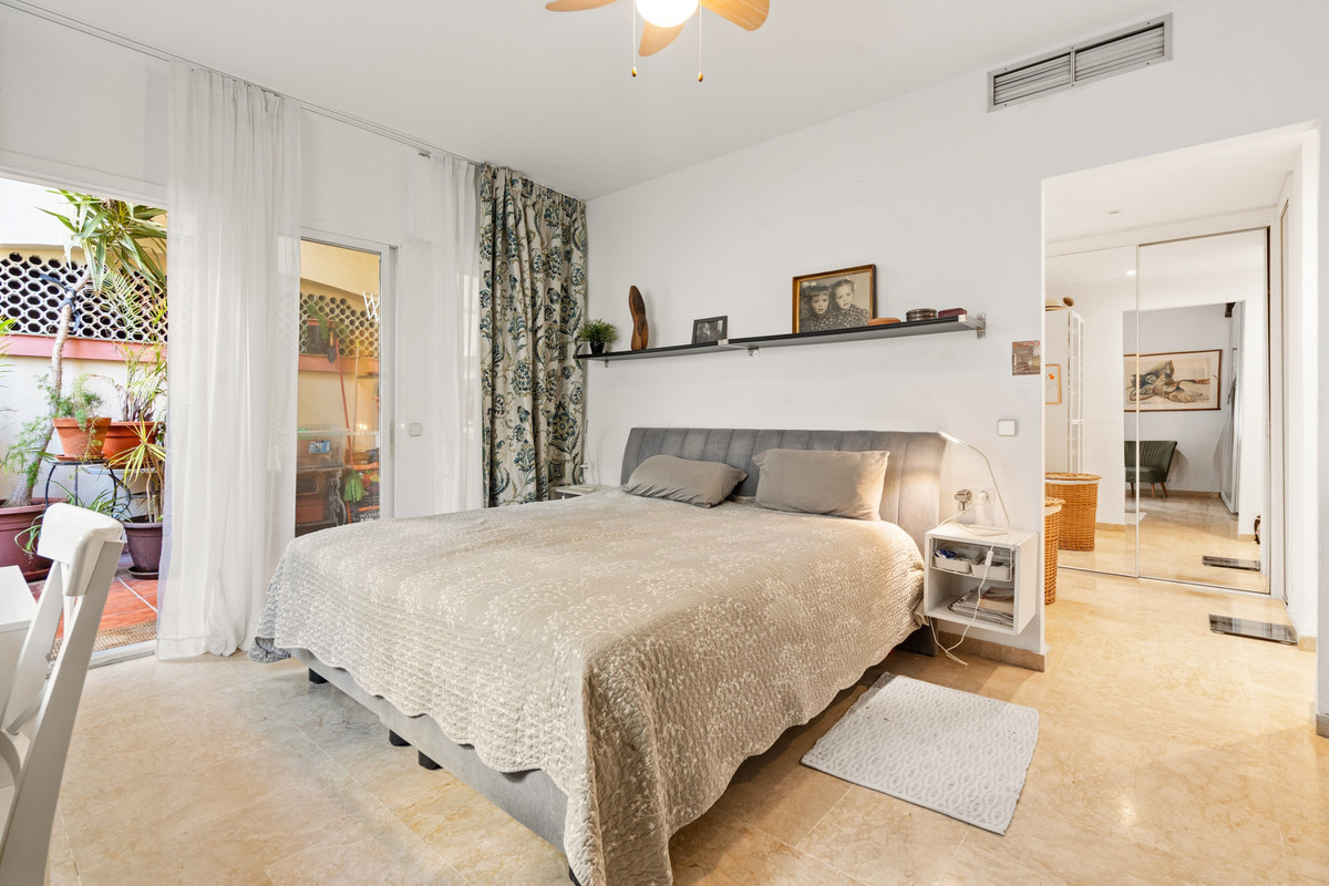 Appartement te koop in Estepona | 3 slaapkamers H5511925