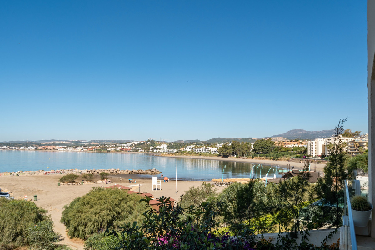 Appartement te koop in Estepona | 3 slaapkamers H5511925