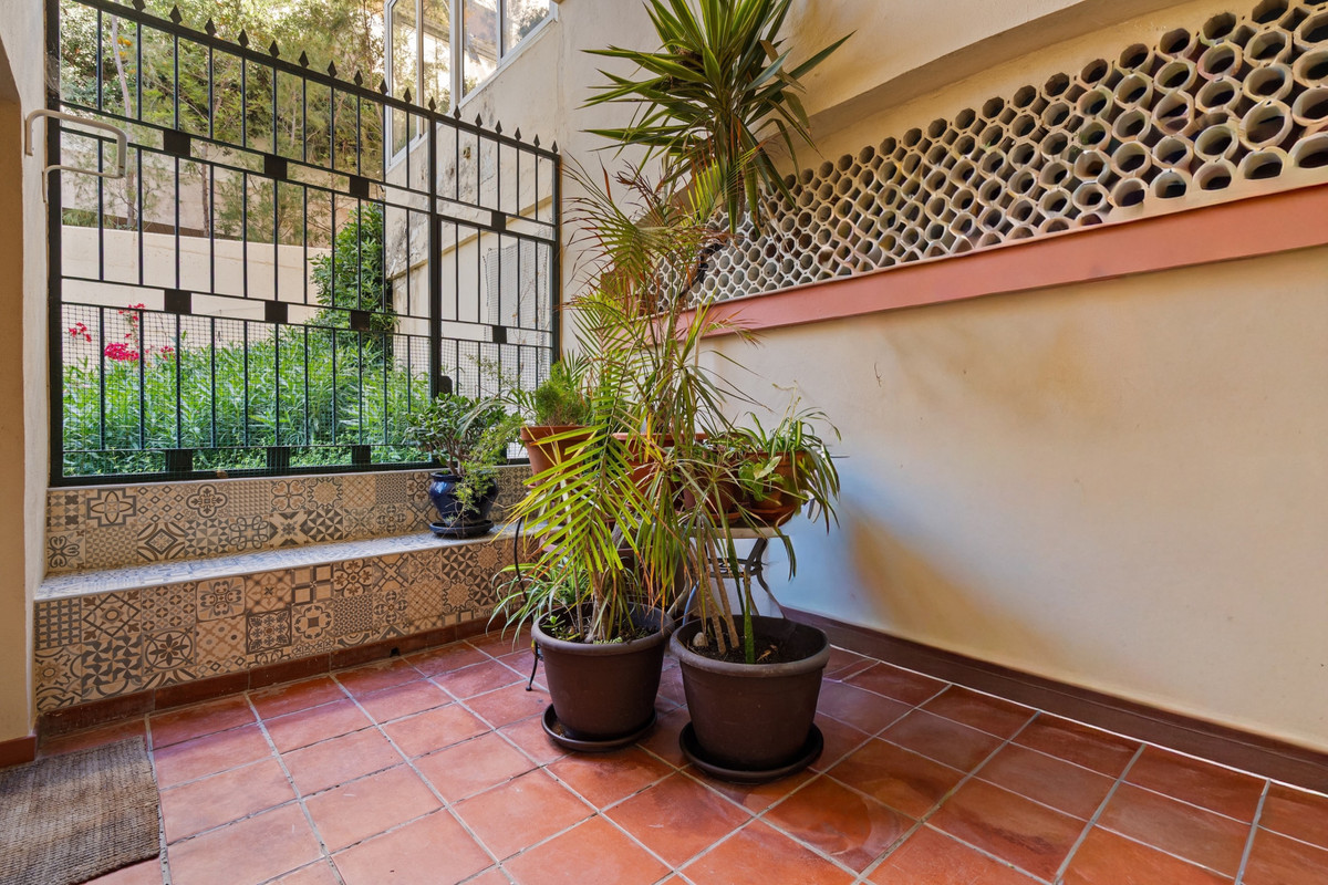 Appartement te koop in Estepona | 3 slaapkamers H5511925