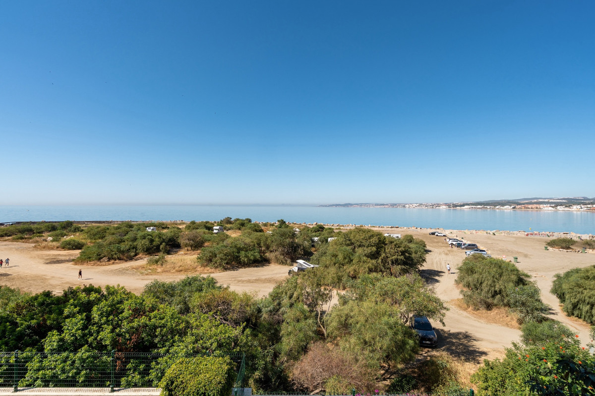 Appartement te koop in Estepona | 3 slaapkamers H5511925
