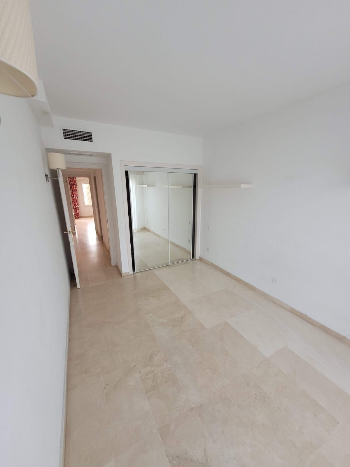 Appartement te koop in Estepona | 3 slaapkamers H5512579