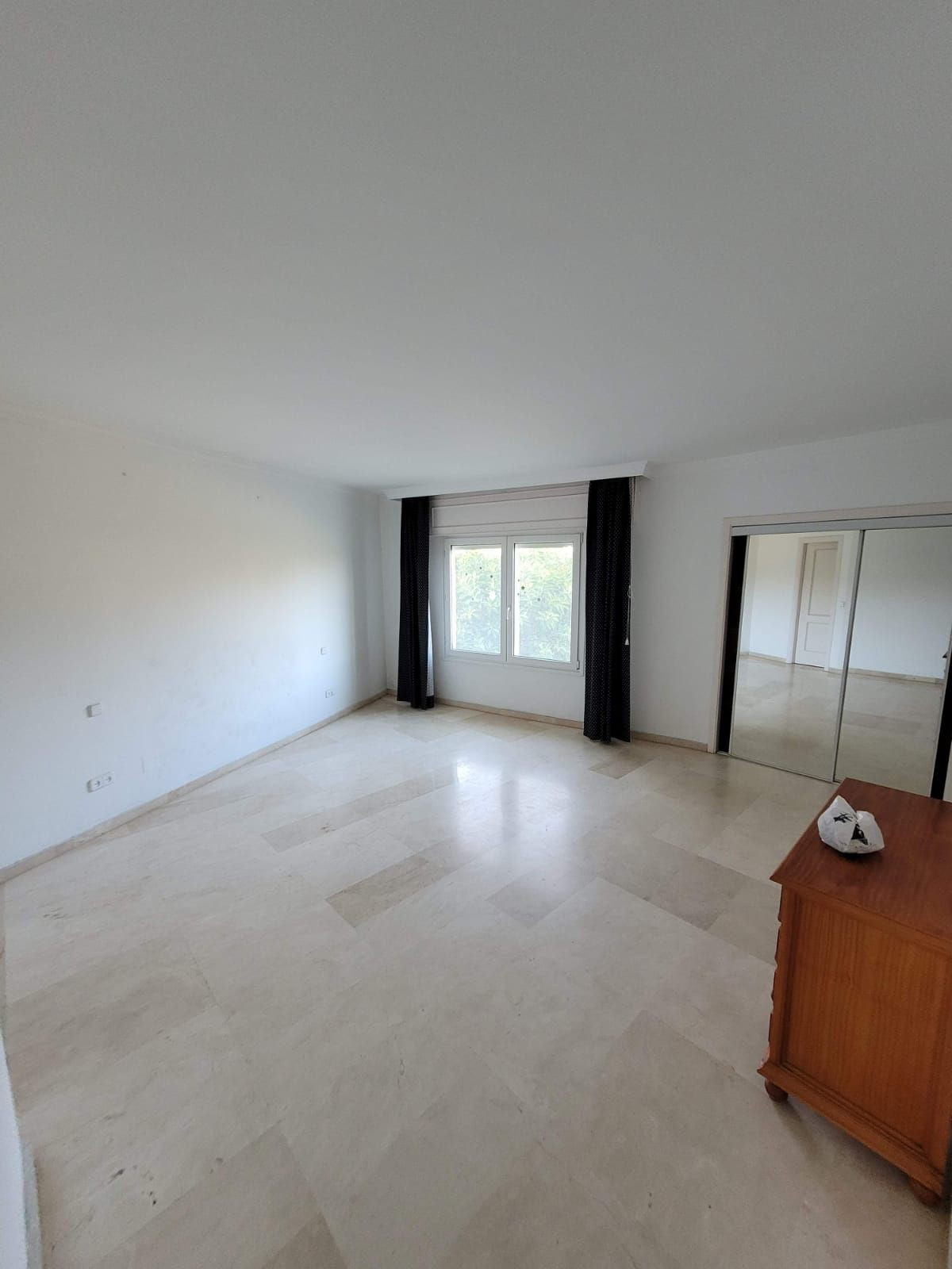 Appartement te koop in Estepona | 3 slaapkamers H5512579