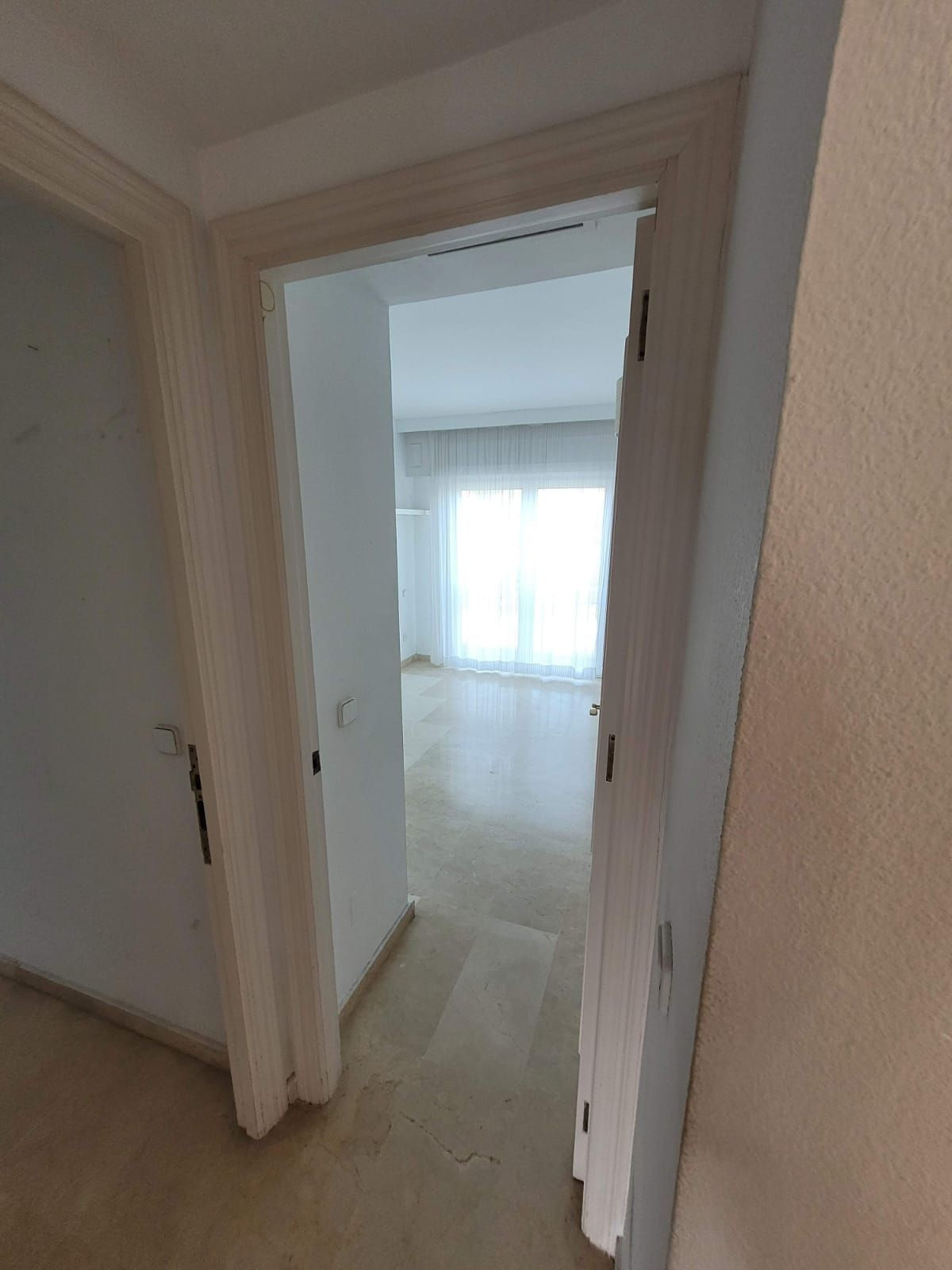 Appartement te koop in Estepona | 3 slaapkamers H5512579